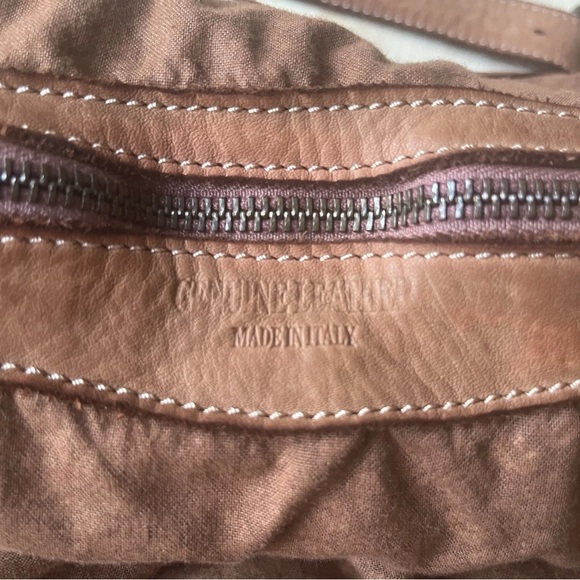 Bolsa Nova Leather Hobo Cognac Pebbled Purse - Picture 4 of 6